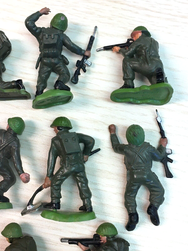 Vintage Britains Ltd Herald LOT Toy Soldiers British Infantry WWII - Picture 7 of 11