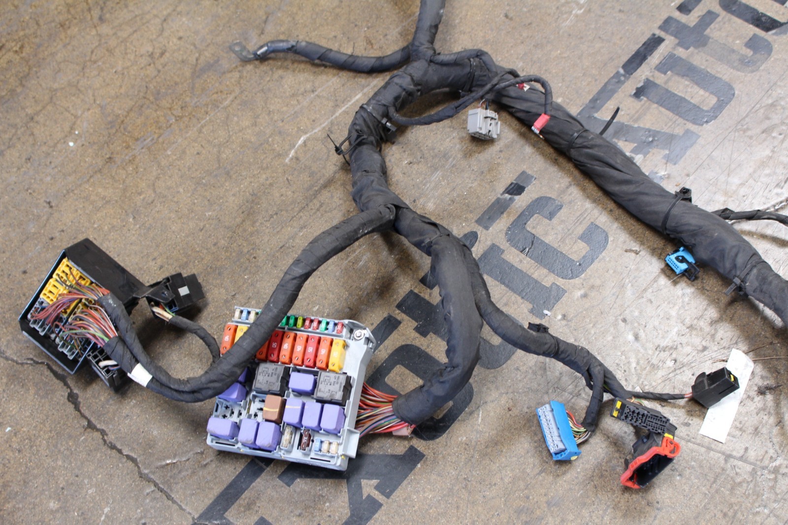 Ferrari 458 Spider Front Main wiring harness P/N 288057