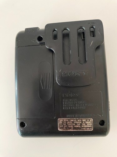 Walkman vintage Sony SRF-M33W radio walkman AM/FM - testato e funzionante - Foto 3 di 4