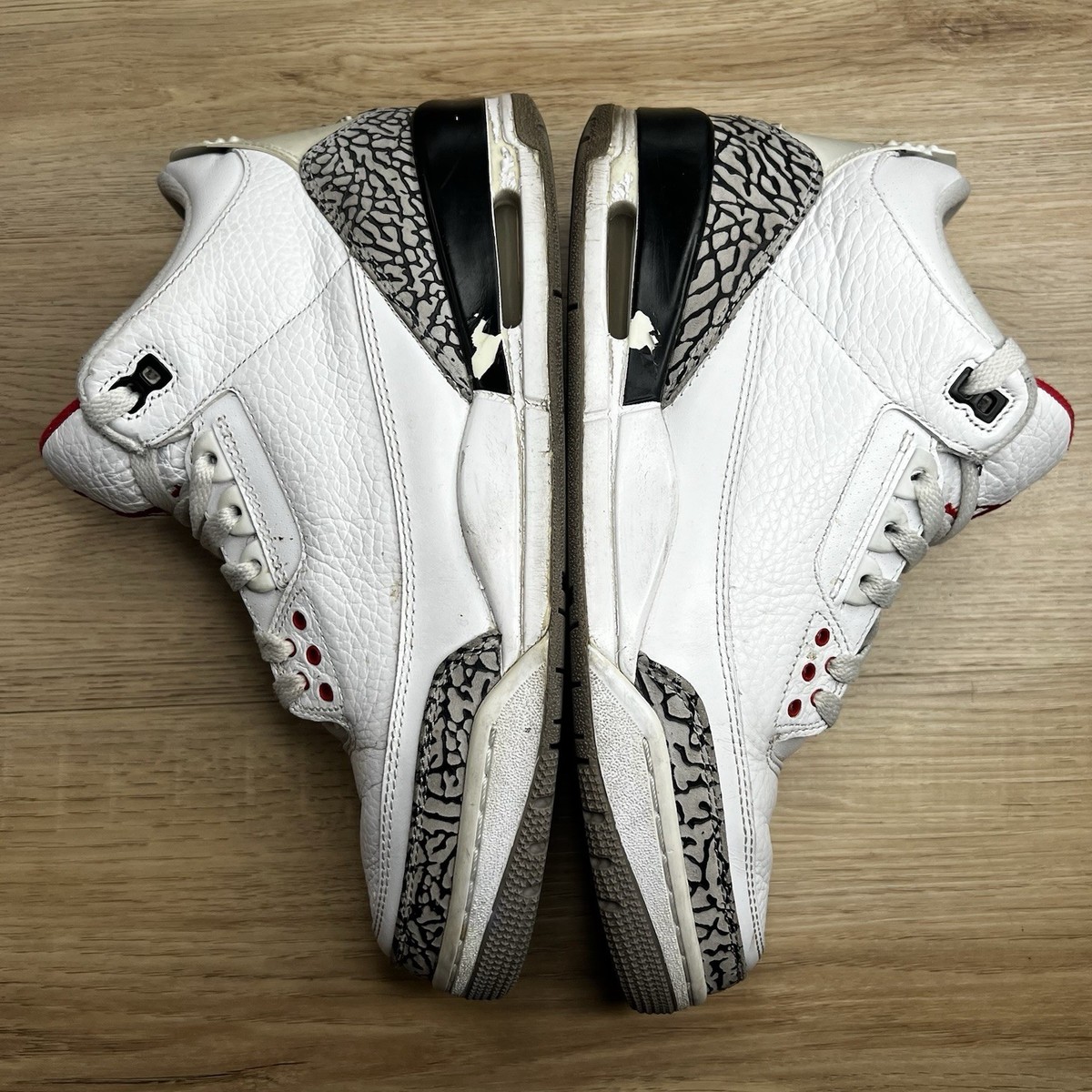 AIR JORDAN 3 III RETRO release 2010 - 136064 105 Mens Size 