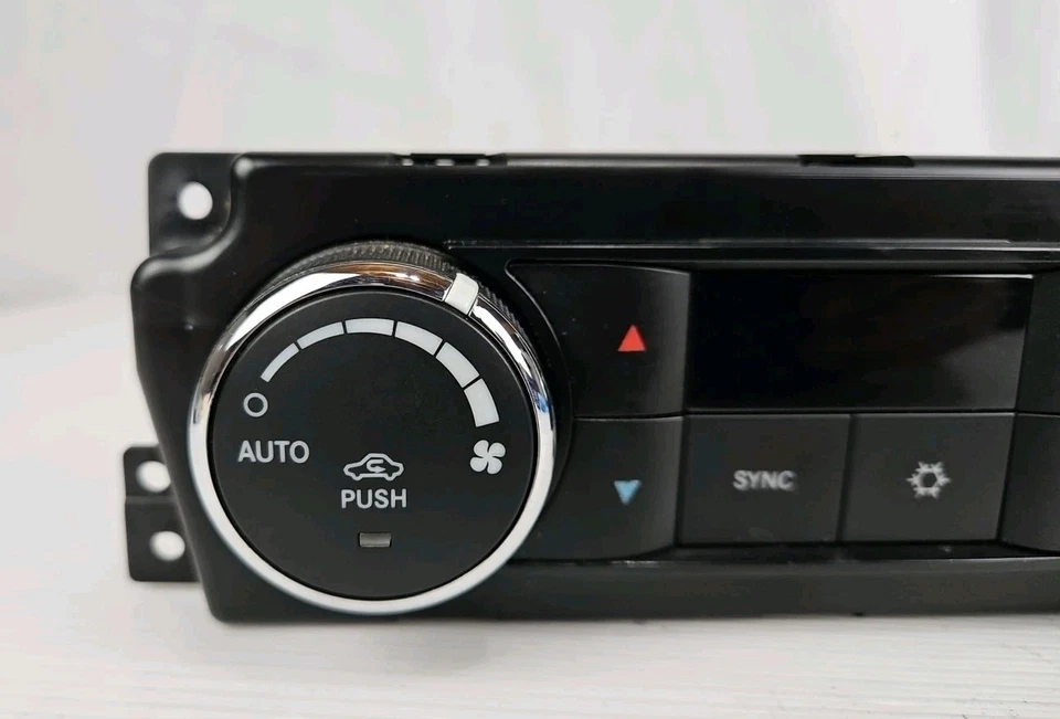 2011-2012 DODGE RAM TRUCK 1500 HEATER AC DUAL ZONE TEMPERATURE CONTROL 55111291 - Image 2 of 4