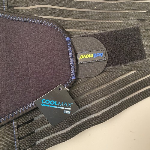 Actimove Back Support Size S Adjustable Double Layer Compression Small Black - Picture 10 of 11