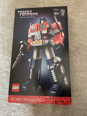 LEGO Icons: Optimus Prime (10302)
