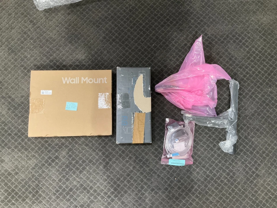 Samsung The Frame 85" QLED Smart TV 4K 2022 QN85LS03BAFXZA 🇺🇸✨🇺🇸✨ NEW - Image 4 of 4