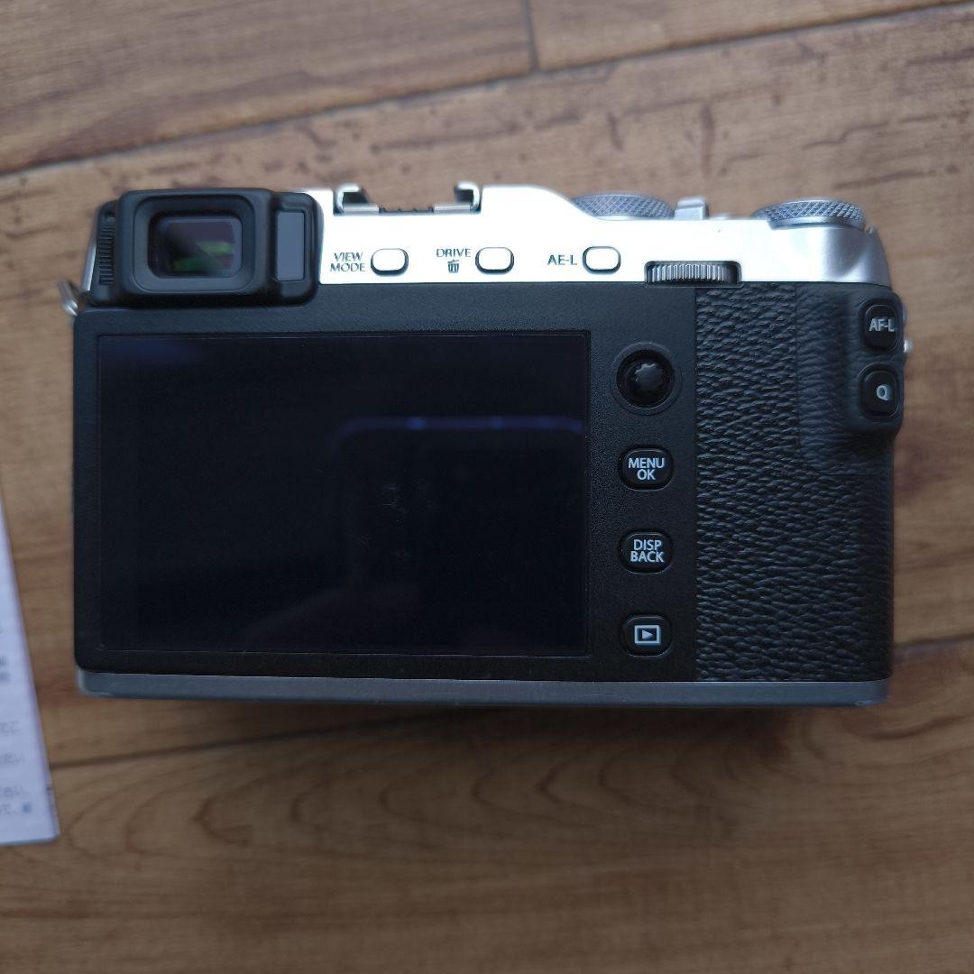 デジタルカメラ Fujifilm X-E3 + Sigma 30 f1.4 Fujifilm X-E3 Camera with Sigma 30mm F1.4 Lens, Used