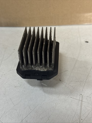 Discovery 2 Td5 Diesel 2002-04 Heater Blower Rheostat Resistor JGN100011 (A1) - Picture 5 of 6