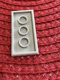 LEGO Tile 2x4 with Angry Birds Leonard Crown & Eggs Set 75826 King Pig&rsquo;s Castle