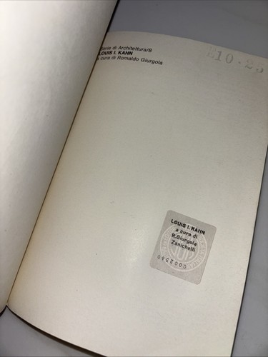 Louis I. Kahn, Romaldo Giurgola, Jaimini Mehta-SC-Italian-1979-VG+ - Picture 4 of 11