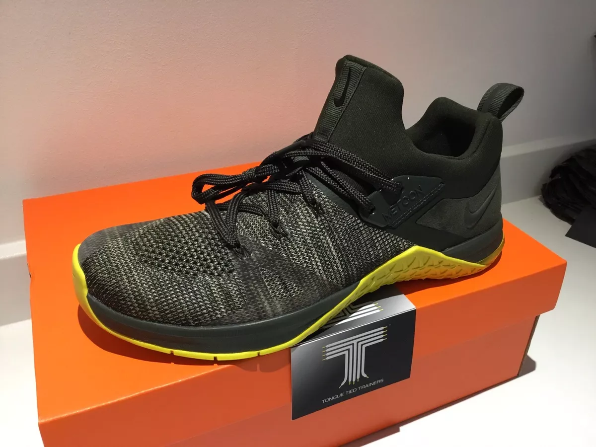 Nike metcon flyknit 3 best sale uk