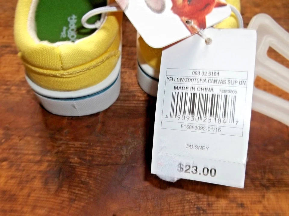 迪士尼 ZOOTOPIA 5 码蹒跚学步儿童鞋帆布懒人鞋懒人帆布 — 第 3/4 张图片