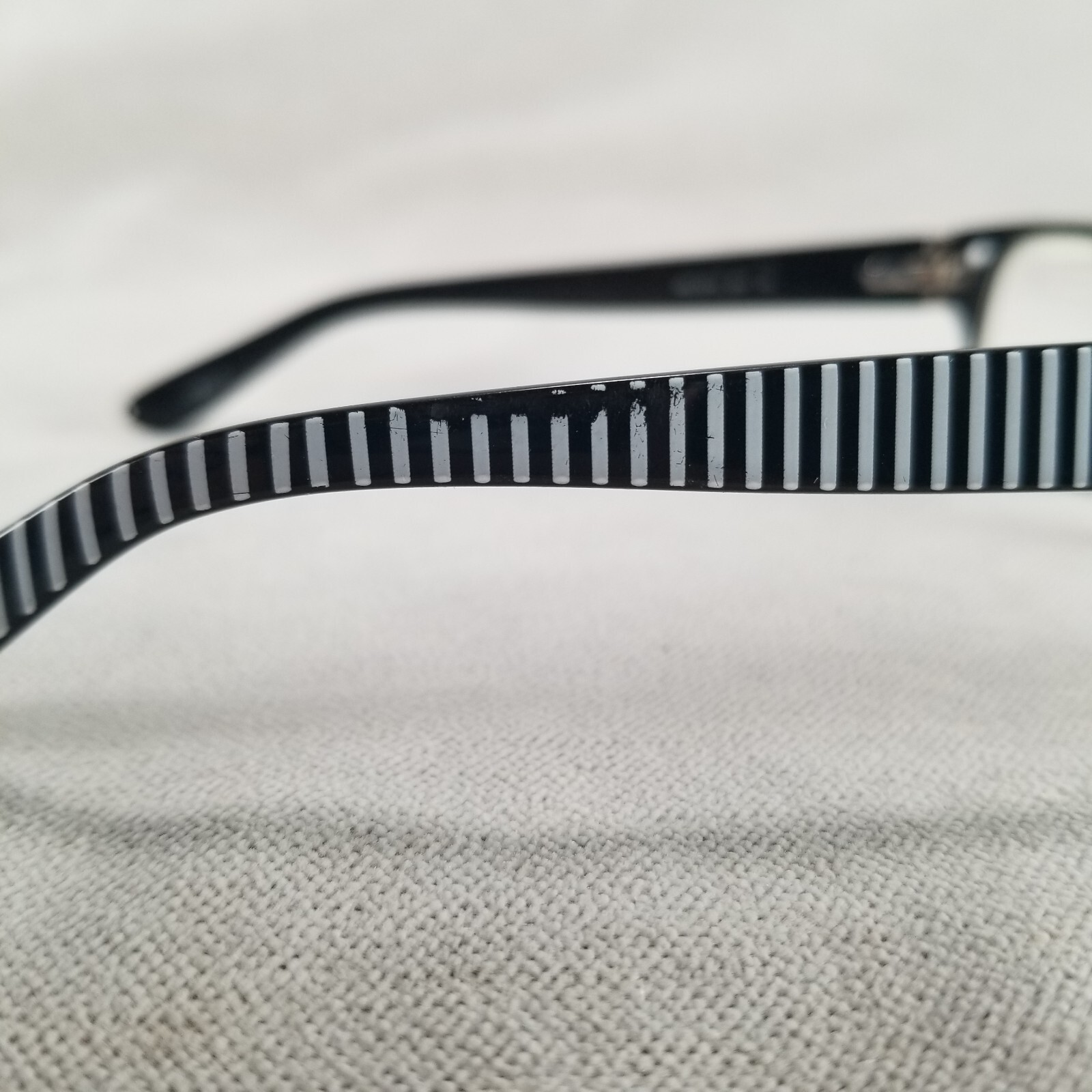 Picture 3 of 10