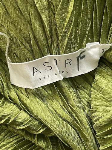 ASTR The Label Women's Avacado Green Wide Leg Plisse Pants Size Medium - Picture 14 of 17