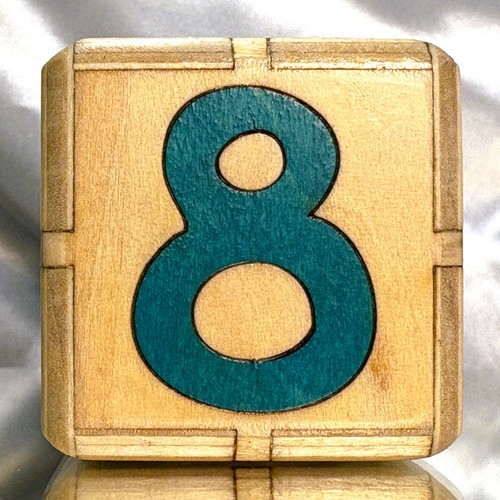 64.WHITE.Turquoise - Backgammon Doubling Cube - 36mm - Picture 4 of 9