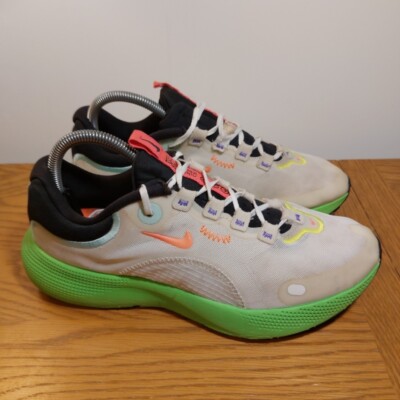 Nike React Escape Run Laufschuhe Gym Turnschuhe Damen UK 6,5 weiß grün gebraucht