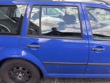 VW Golf 4 original Tür hinten rechts LA5C Surfblau Kombi Rohbau Bj.2001