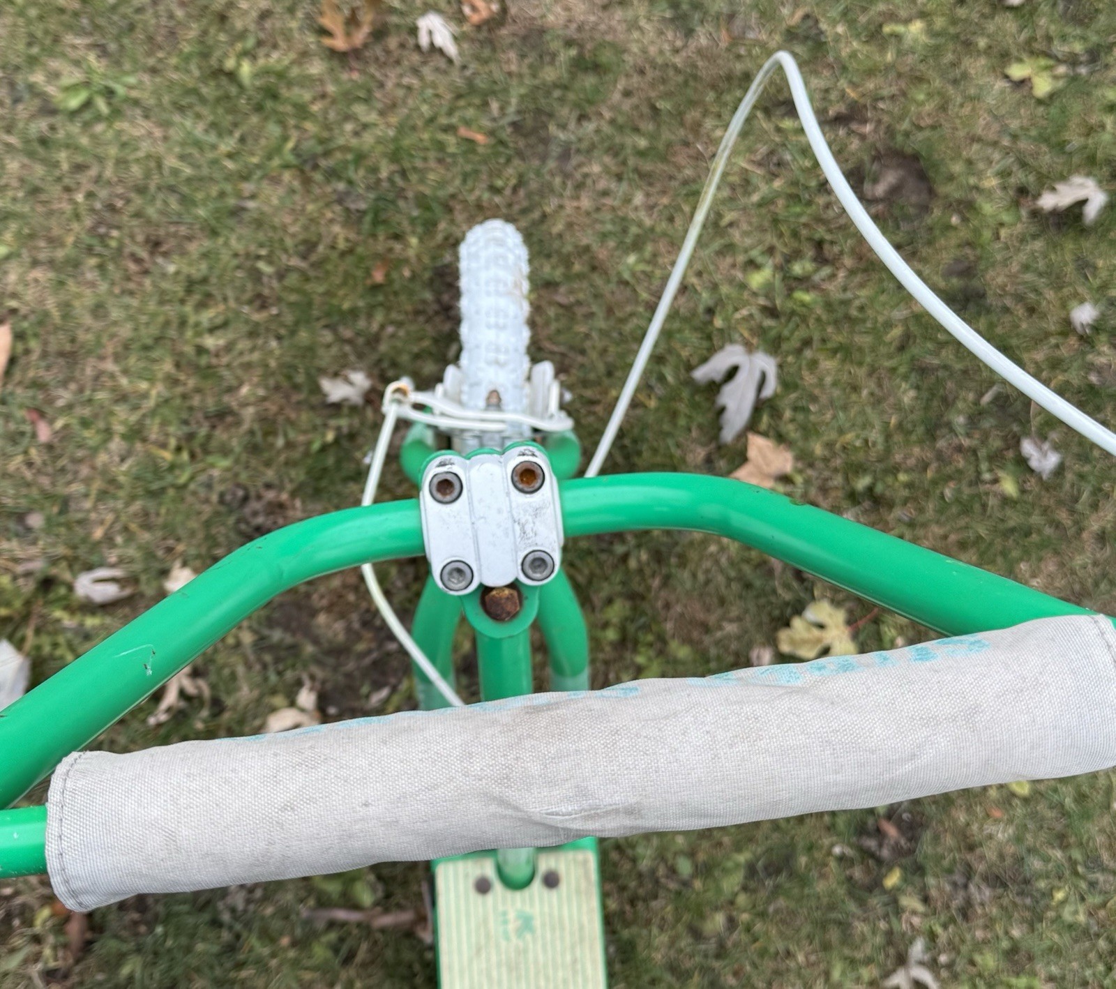 1980’s Rare Bmx Freestyle Kent Super Scooter New Tubes & Tires, Needs Adjustment