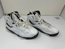 NIKE JORDANS TRUE FLIGHT (B04034727)