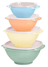 Tupperware Servalier Serving Bowls Set of 4 D...