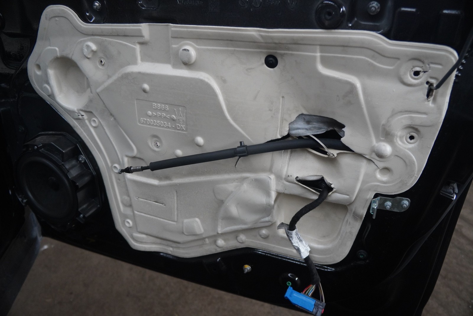 Front Right Passenger Door Assembly 673007995 Maserati Quattroporte M156 14-17+