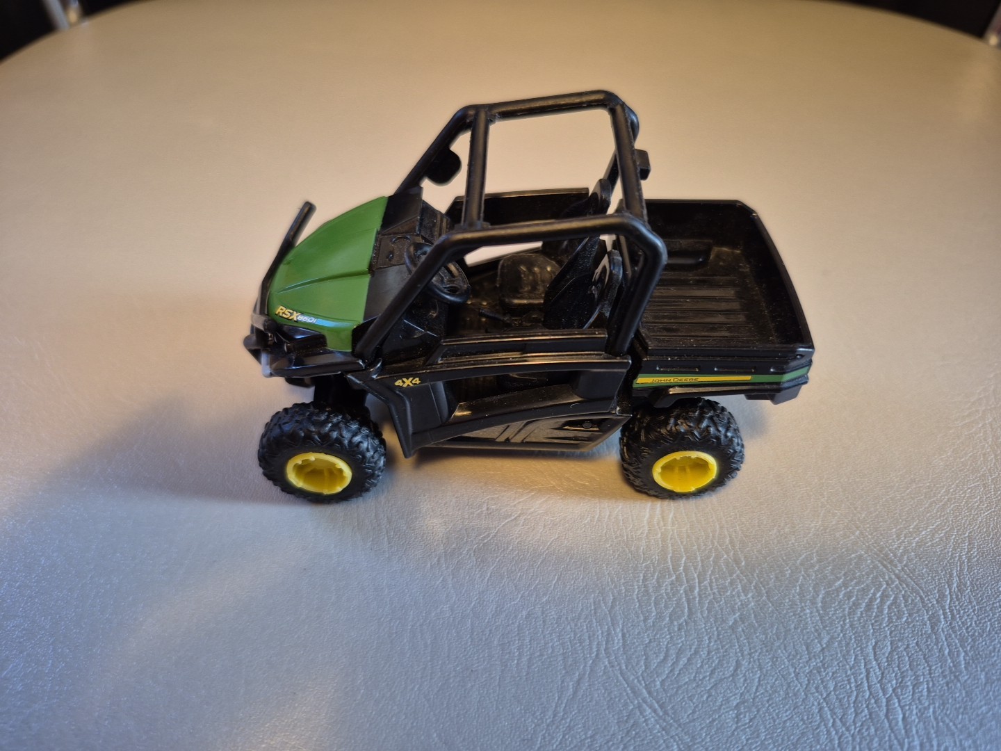 John Deere Gator 4x4 Vehicle RSX 860i ERTL Tomy 2022 Toy Gre