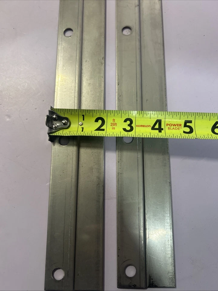 Soporte de pared de acero inoxidable montaje en fregadero/contador estampado 18,75” L X 2” con cantidad 2” Foto 2 de 3