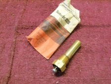1949-1955 Ford Engine Temperature Sending Unit Nos 8a-10884 1949-1955 Ford Engine Temperature Sending Unit Nos 8a-10884