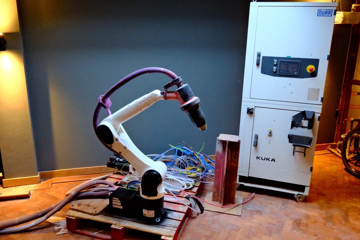 Kuka DURR Paint Robot EcoRP 10 R1100 UK