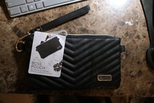 Itzy Ritzy Boss Pouch Wristlet Crossbody Belt Bag NWT