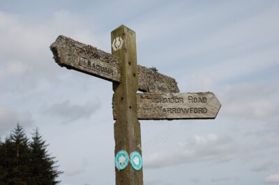 Foto 6x4 Southern Upland Way Schild in Nahaufnahme Hangingshaw \/NT3930 Showin c2010
