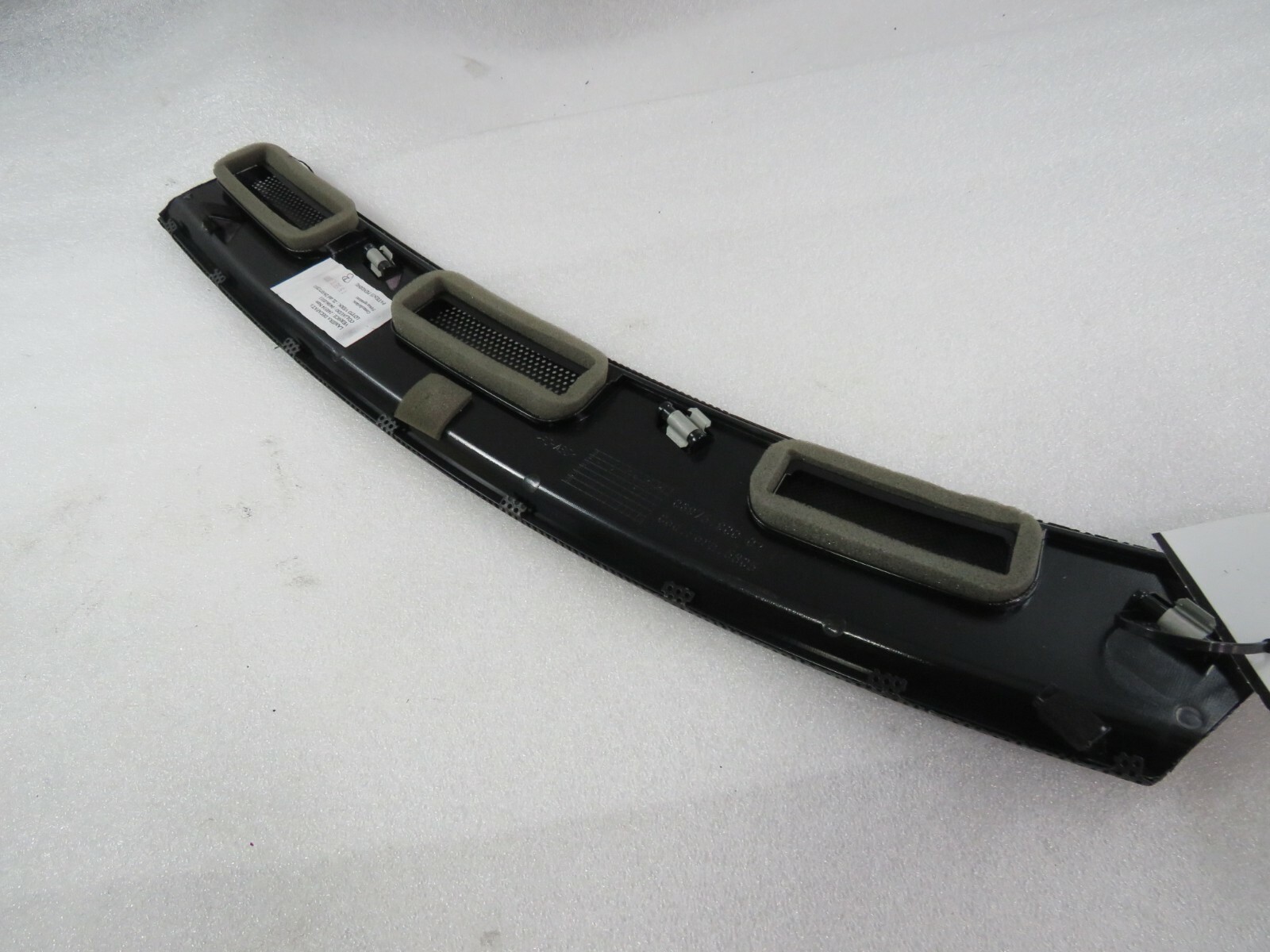 Ferrari California, RH, Right, Upper Dash Grille, P/N 69751900