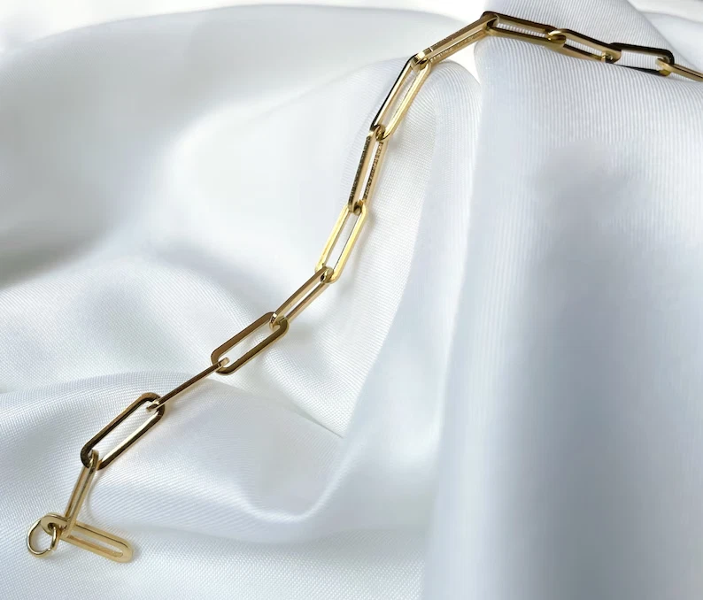 Colar Gargantilha Elegante Feminino com Clipe de Papel Banhado a Ouro Amarelo 14k - Imagem 2 de 4