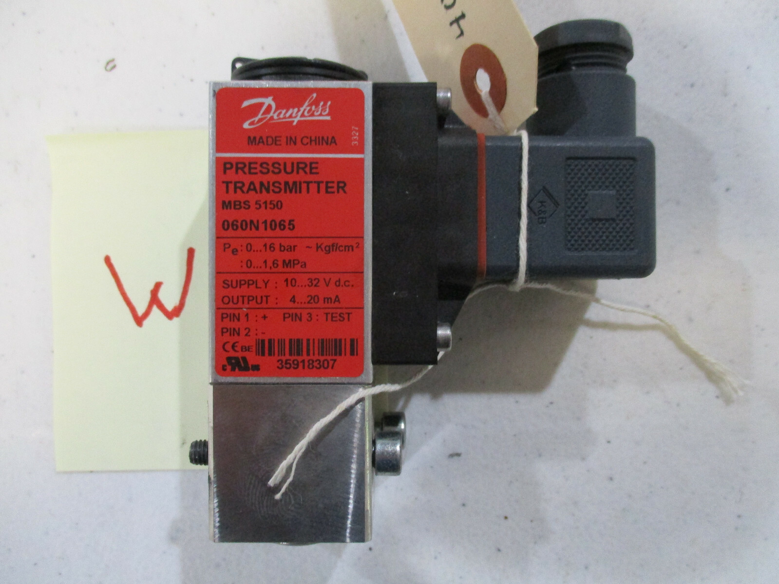 Danfoss Pressure Transmitter, 016 Bar Range, 01.6 kpa, 1032 VDC, 4