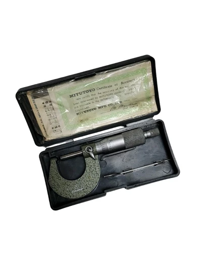 Used Mitutoyo #115-153 Micrometer  0-1" With Rounded Anvil