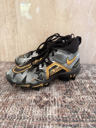 Nike Boys Alpha Menace 3 Shark CV0585-071 Black Football Cleats Shoes, size 12c