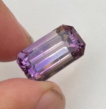 15.55 Carat Natural Purple Amethyst Emerald s...