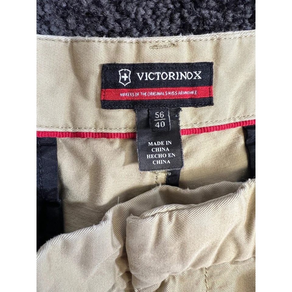 Pantalones Cortos de Carga Victorinox Para Hombres Caqui Talla 40 56 Mezcla de Algodón Bolsillos Utilitarios Foto 3 de 4