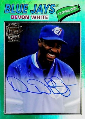 2023 TOPPS ARCHIVES FAN FAVORITES AUTO 1977 GREEN FOIL /99 77FF-DWT DEVON WHITE
