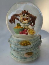 1997 Vintage Looney Tunes Warner Bros. Taz Musical Snow Globe
