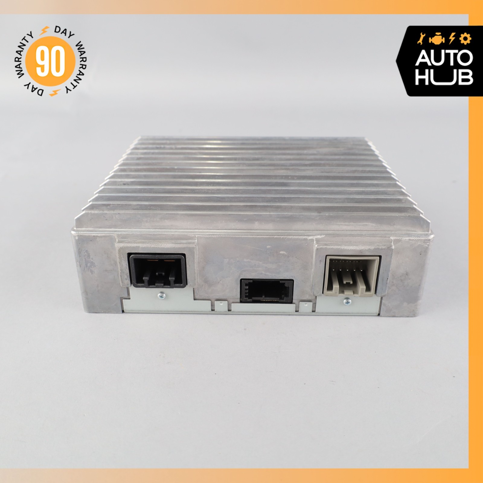 05-17 Aston Martin V8 Vantage DB9 Alpine Sub Amplifier Audio Amp OEM 26k