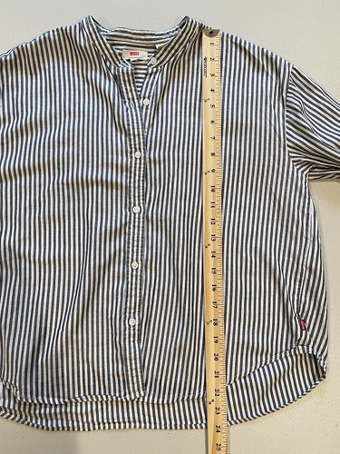 Levis Shirt Women XS Grey Button Up Striped 100% Cotton Normcore Travel Casual - Picture 4 of 7