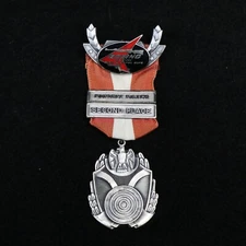 Boeing Employees Rifle & Pistol Club Medal Pin Monthly Match 2nd Place Aviation