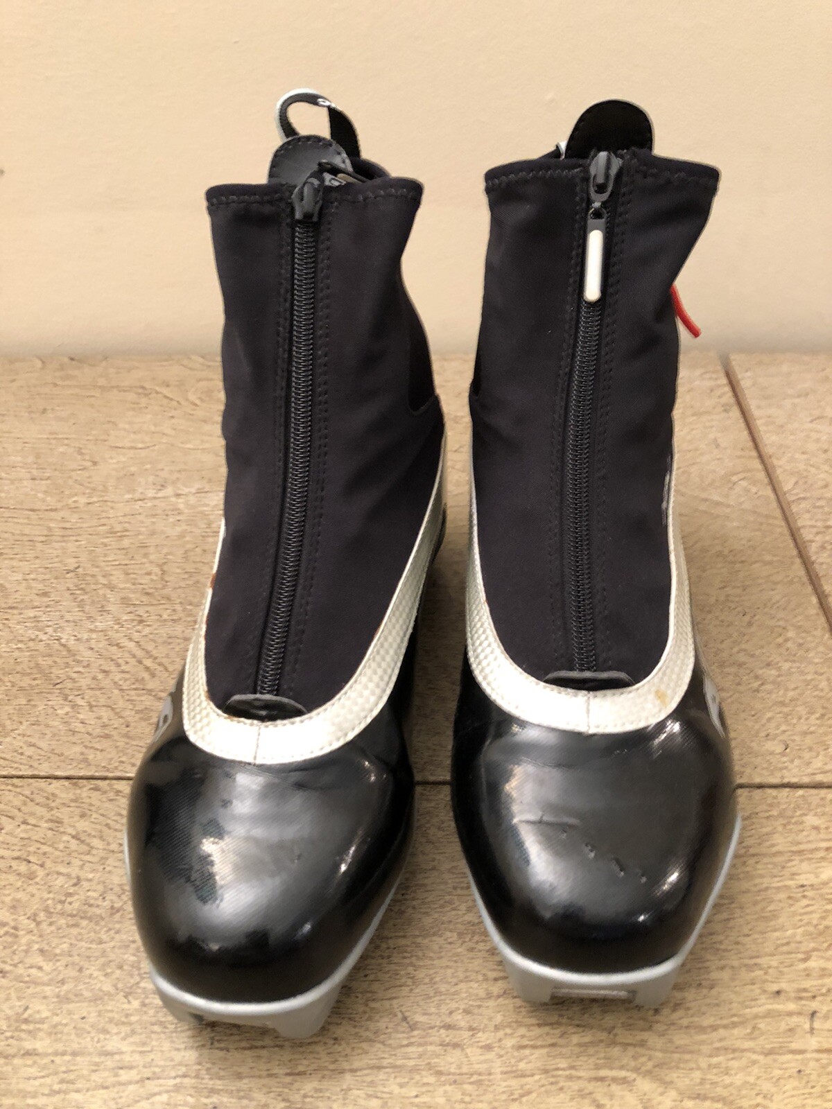 Scarpa EU 42 2 3 adatta da uomo taglia 9 Salomon Pilot scarponi da sci di fondo misura