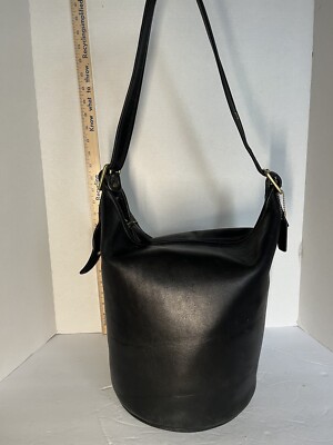 Coach VTG Leather XL Black Duffle Bucket Brass Buckle 0744-923 Bag