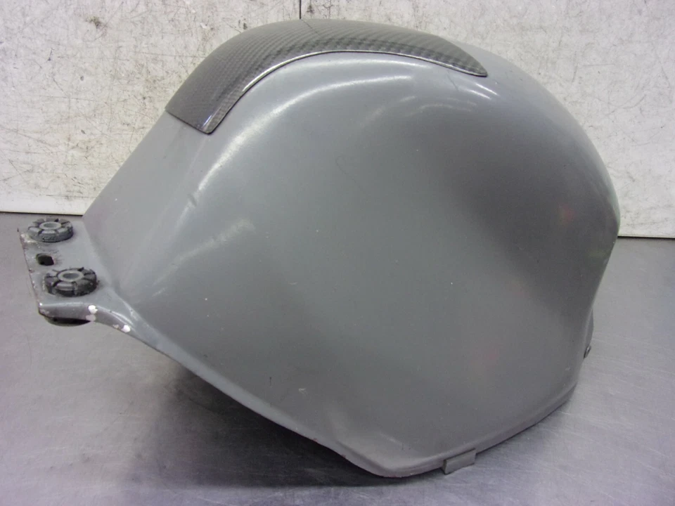 B 208 G HONDA CBR 600 F4 2000  OEM   FUEL GAS TANK & NO GAS CAP - Imagem 4 de 4