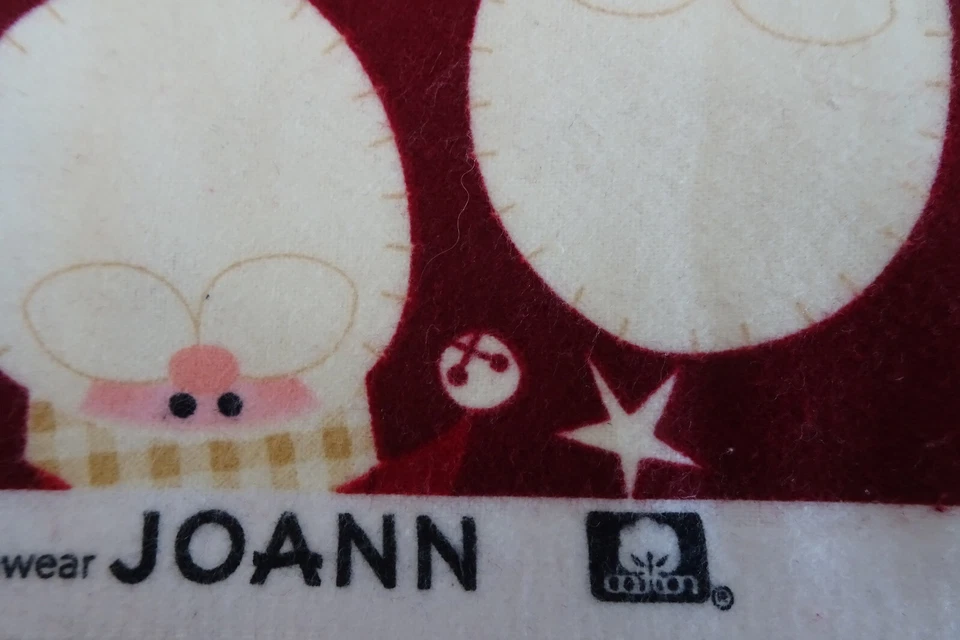 Cotton Flannel Fabric 2 yds x 43" SNUGGLE Jo-Ann Holiday Red Santa Christmas - Image 3 of 4