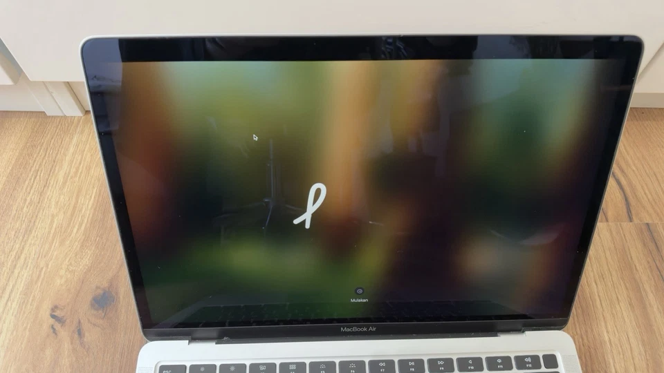 Apple MacBook Air 13" · i3 10th gen 3.2 GHz · 8GB · 256GB, Foto 2 von 5