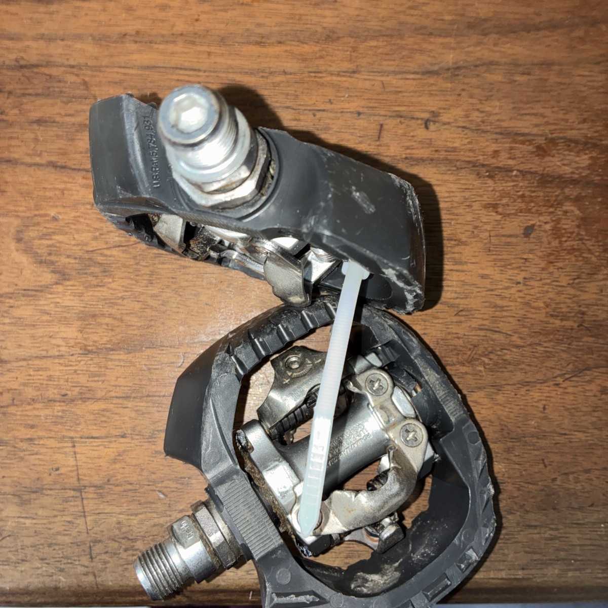 Shimano DX PD-M647 9/16