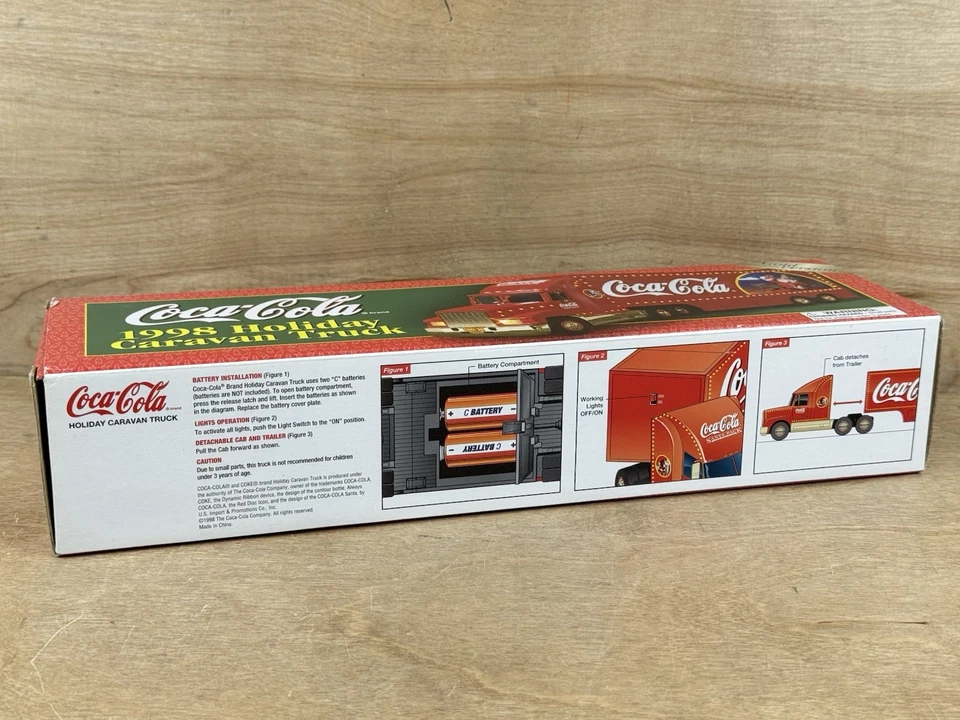 GOLD VERSION Coca-Cola 1998 Holiday Caravan Light Up Truck with Box MIB - Image 4 of 4