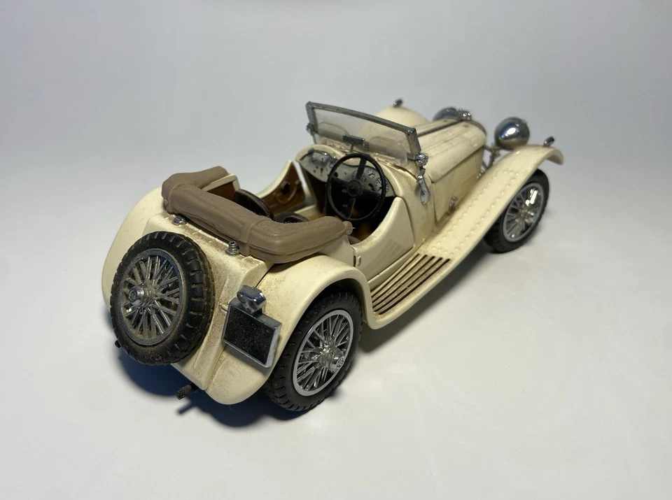 Franklin Mint Precision Models 1938 Jaguar SS-100 - Image 2 of 3