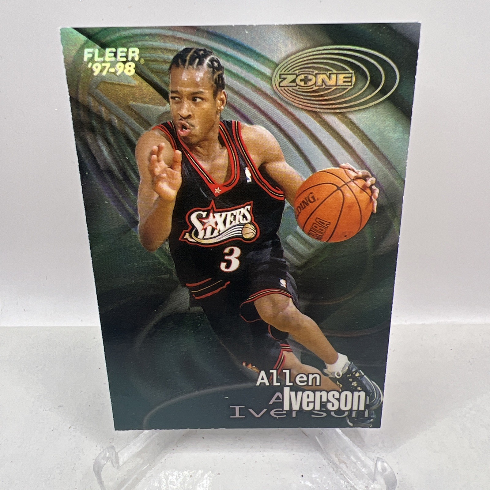 1997-98 Fleer ZONE INSERT Allen Iverson #9 Sixers Basketball Card